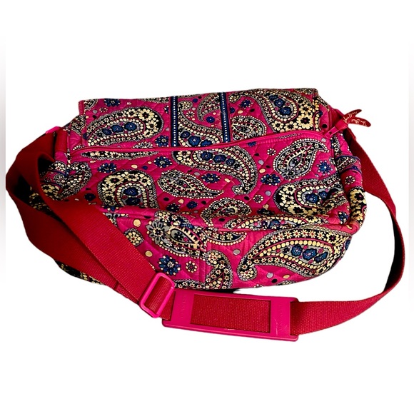 Vera Bradley large messenger bag in retired Boysenberry pattern. - Picture 2 of 5